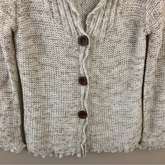 BCBGMaxAzria Cardigan Womens L Cream Tan Knit Y2K Button Front Ruffle Sw… - Picture 3 of 10